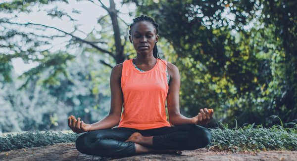 Les bienfaits de la méditation guidée pour le bien-être mental et émotionnel